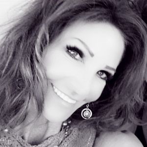 Meet your Posher, Charlene